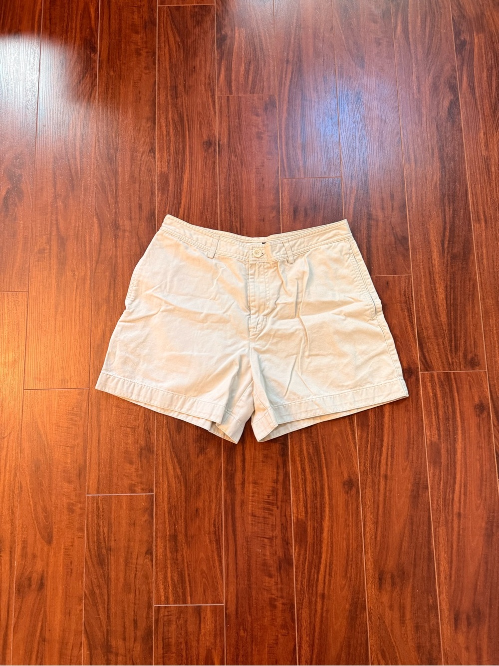 GAP Women's Flat-Front Shorts in Light Cream
